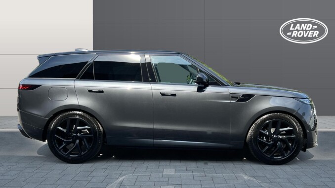Land Rover Range Rover Sport 3.0 D250 Battersea Edition 5dr Auto Diesel Estate - Image 5